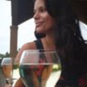 Meet your Posher, Carolina